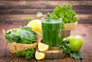 Idroterapia del colon e dieta detox